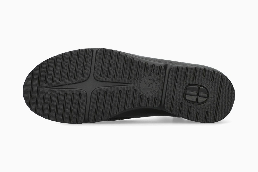 Mephisto Romia - BLACK